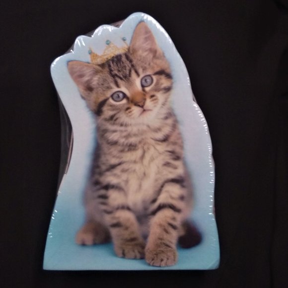 Valentine's Day Cards by Rachael Hale   Crowned Kitty Collection Box - Picture 9 of 15